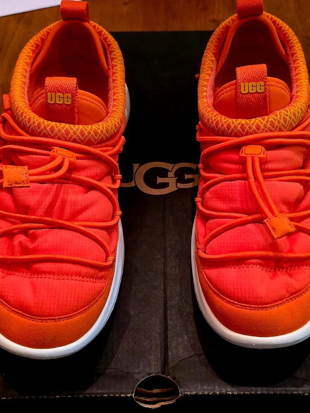 UGG sneakers bright
